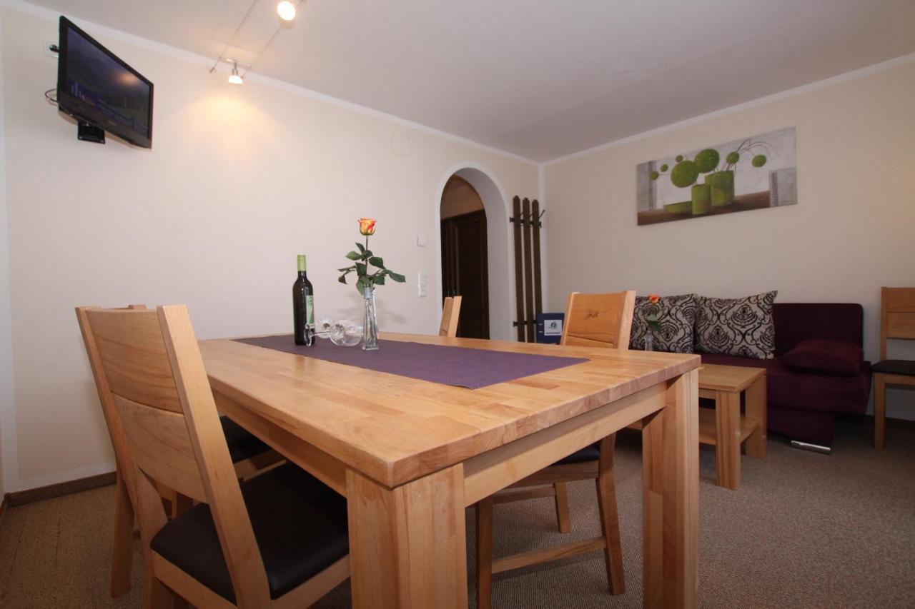 Ausfernerhof Apartment Berwang Luaran gambar