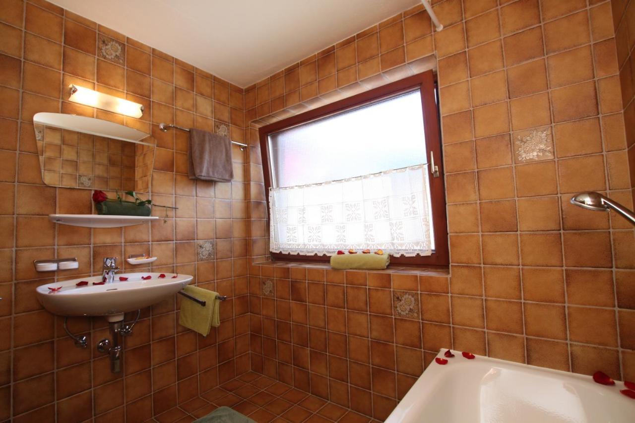 Ausfernerhof Apartment Berwang Luaran gambar
