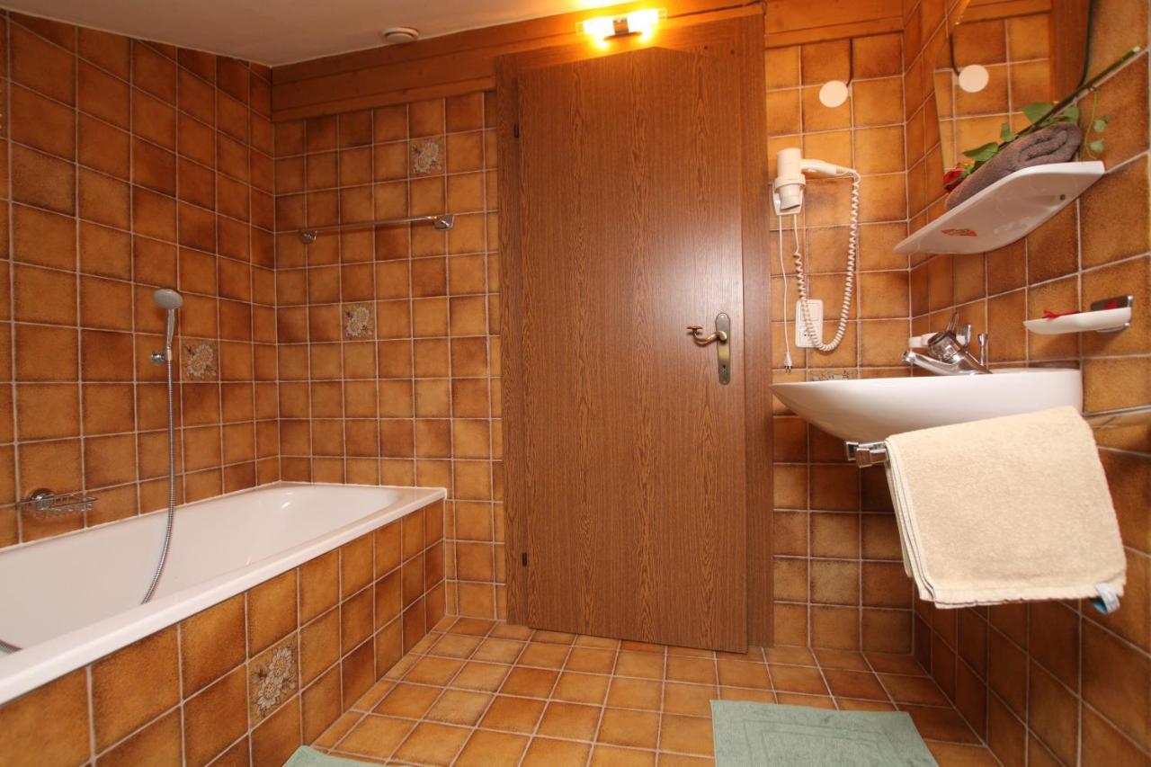 Ausfernerhof Apartment Berwang Luaran gambar