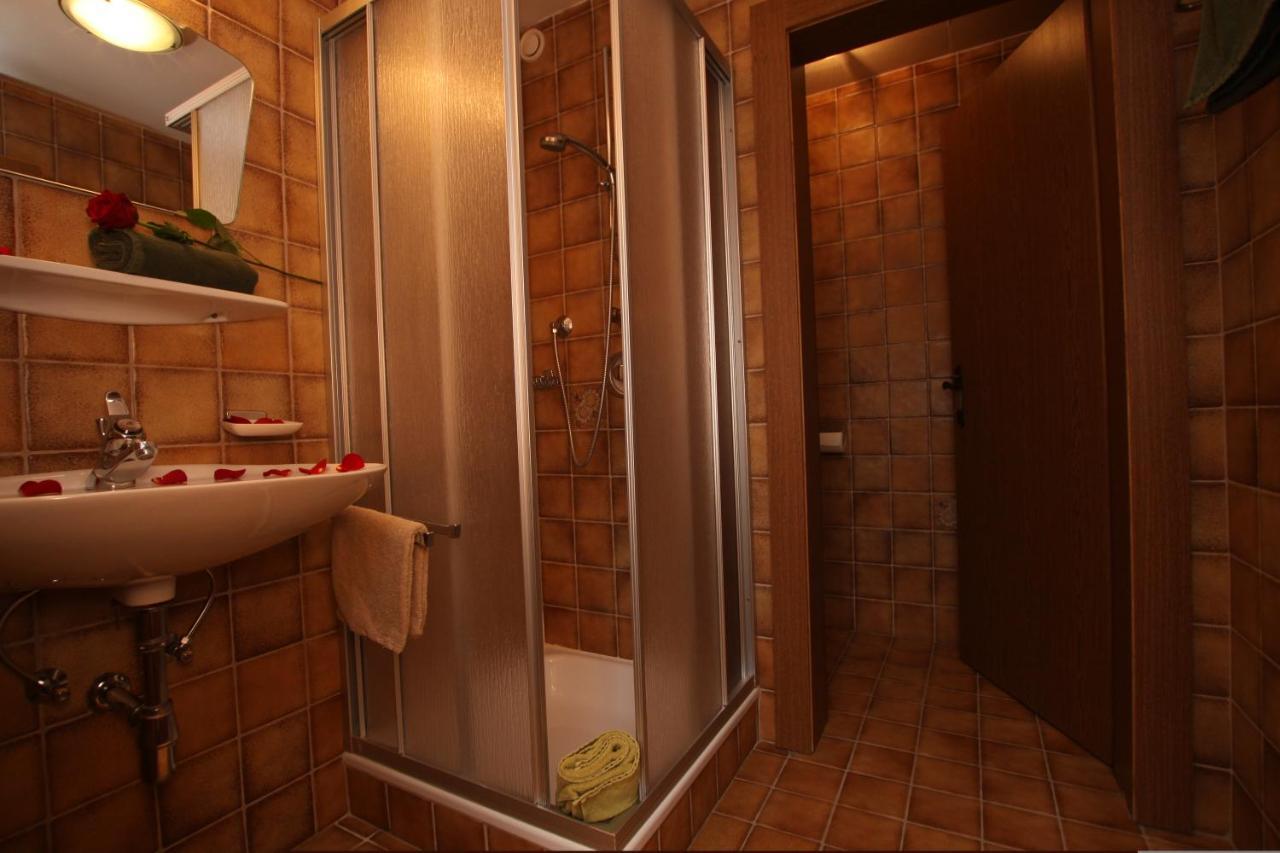 Ausfernerhof Apartment Berwang Luaran gambar