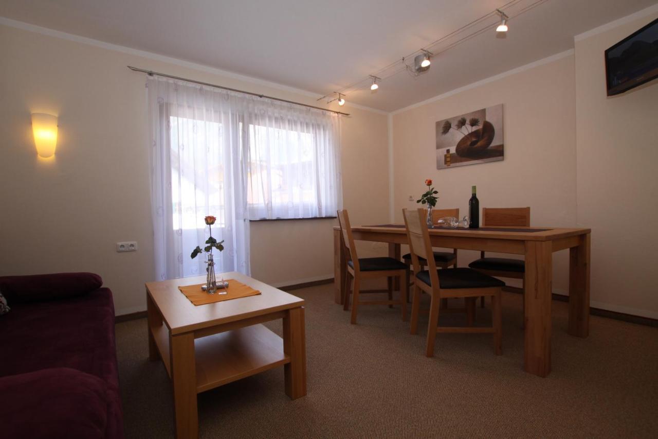 Ausfernerhof Apartment Berwang Luaran gambar